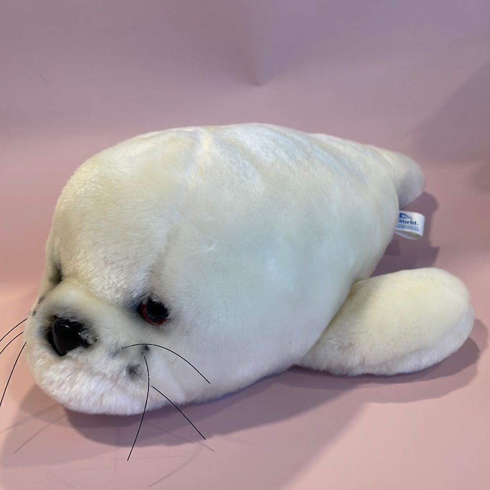 Adorable White Harp Seal Stuffed Animal Plush Toy from Sea World excellent used…
